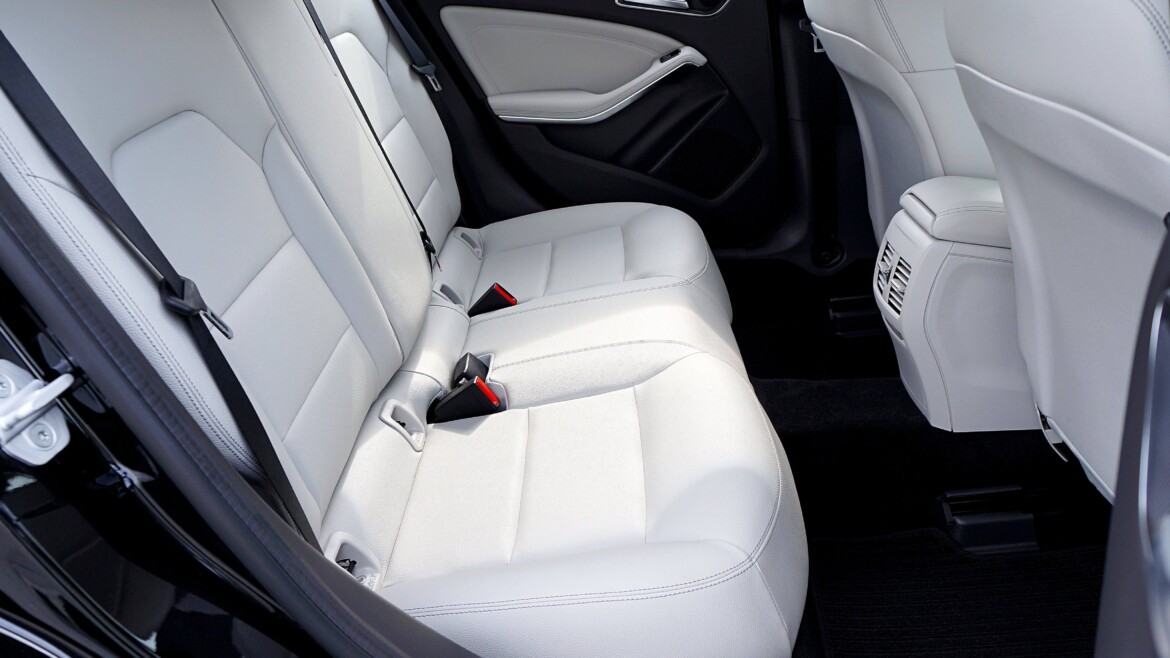 clean and safe taxi fleet Chicago suburbs American Taxi